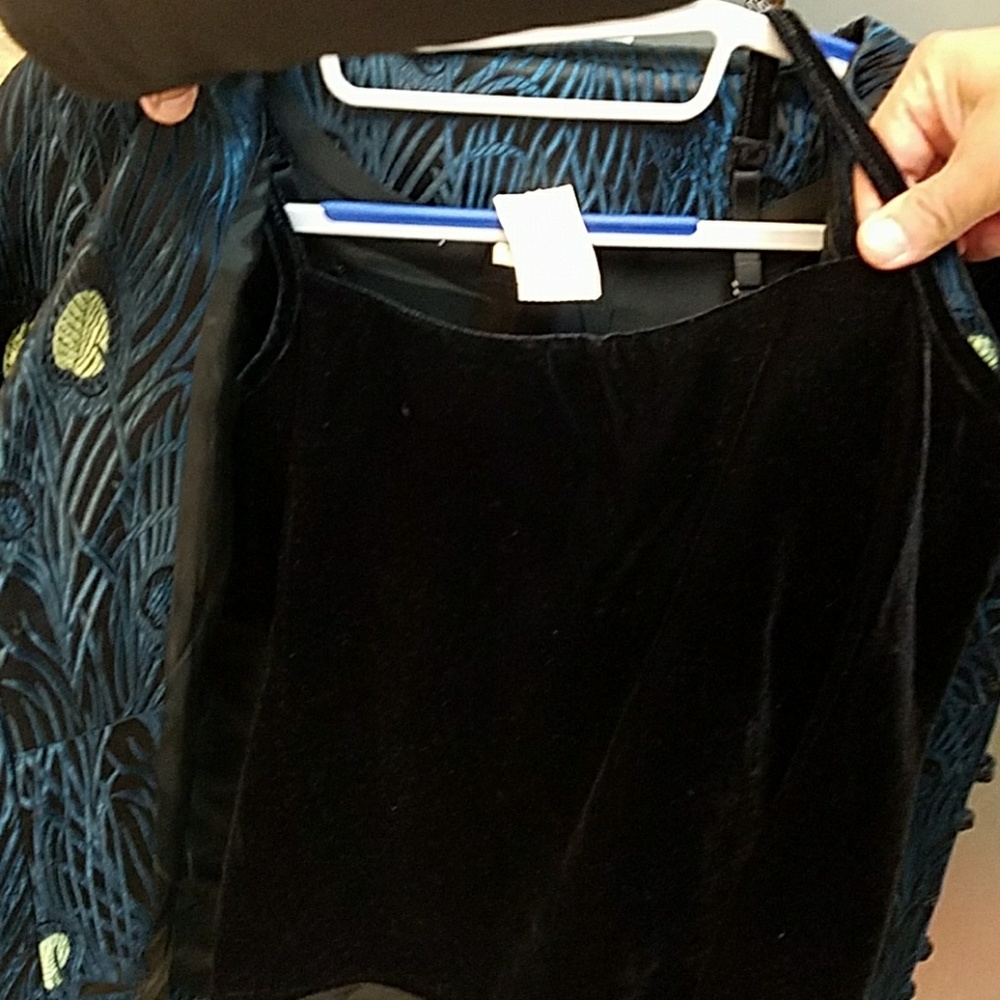 Jacket - Picture 5 of 5